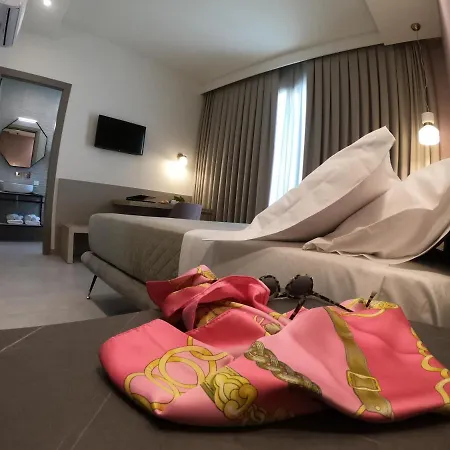 10 Catalani Bed & Breakfast *