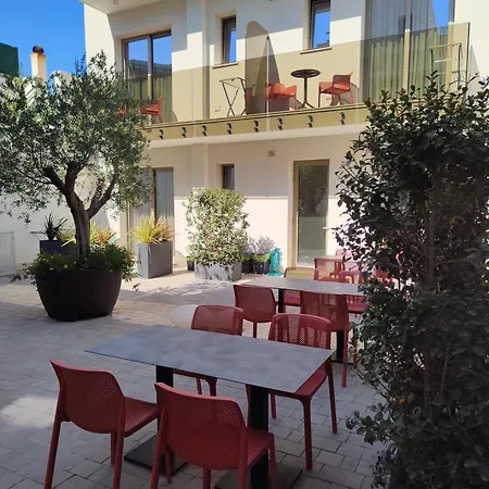 Bed & Breakfast 10 Catalani Porto Cesareo